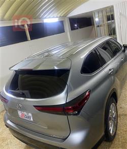 تۆیۆتا هایلاندەر